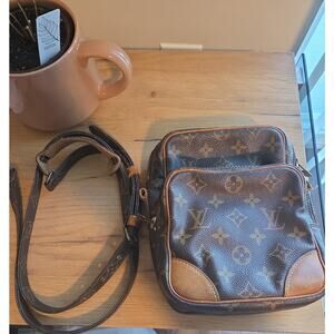 Louis Vuitton Monogram Amazone Canvas Crossbody Bag (Vintage, Adjustable Strap)